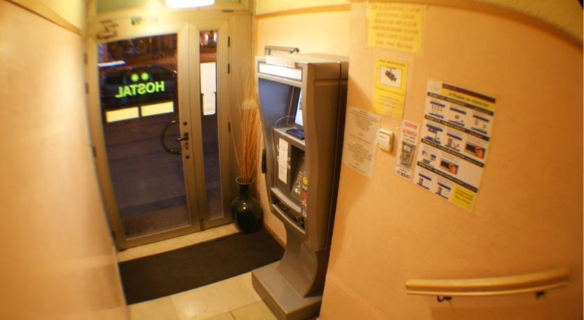 Hostal Rio De Castro Barselona Dış mekan fotoğraf