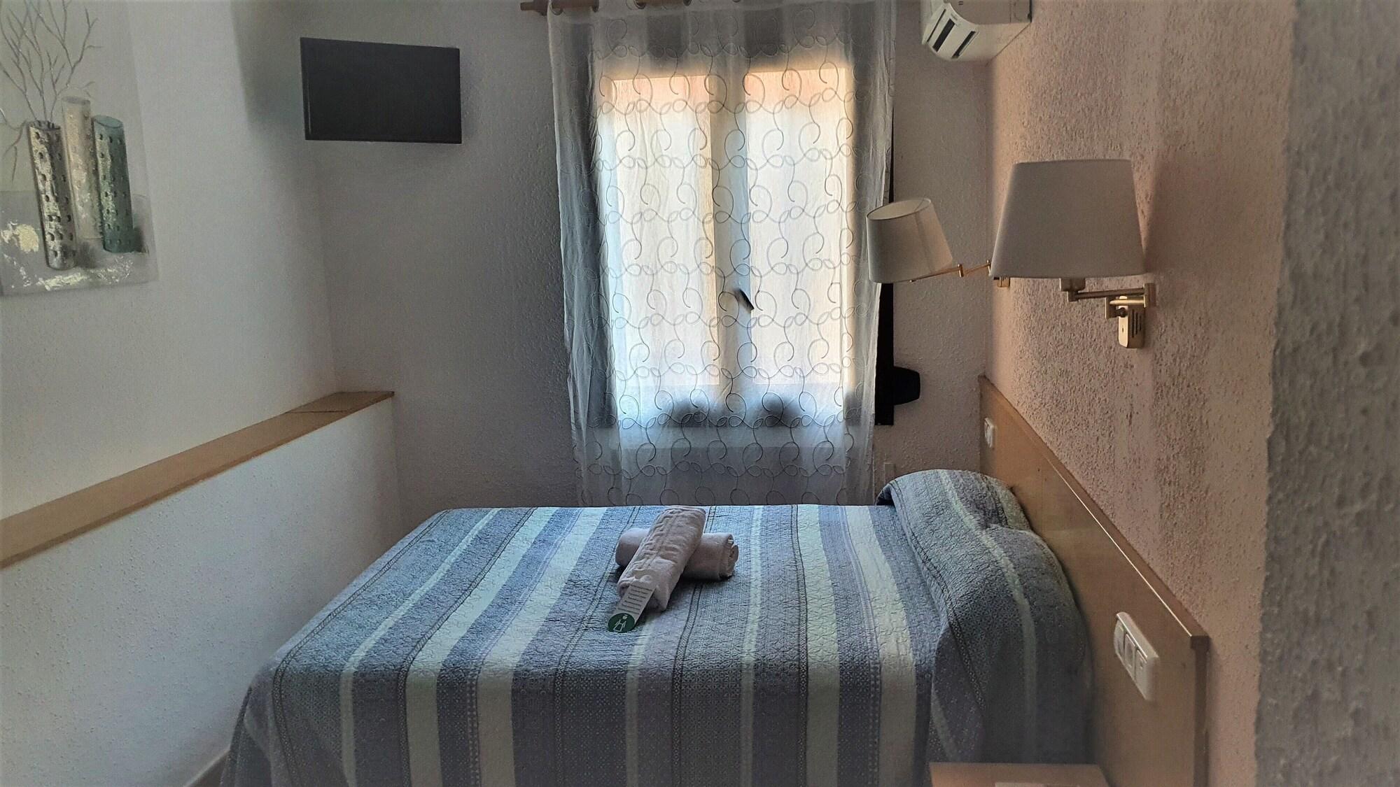 Hostal Rio De Castro Barselona Dış mekan fotoğraf